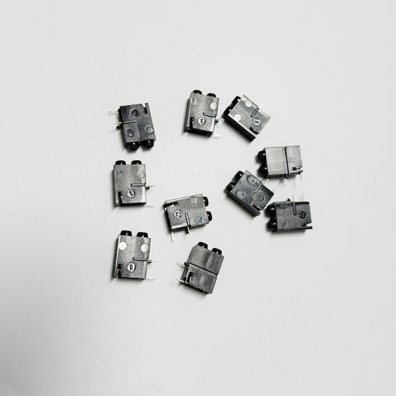 In Stock ! Mentor Test Jack 1812.2231