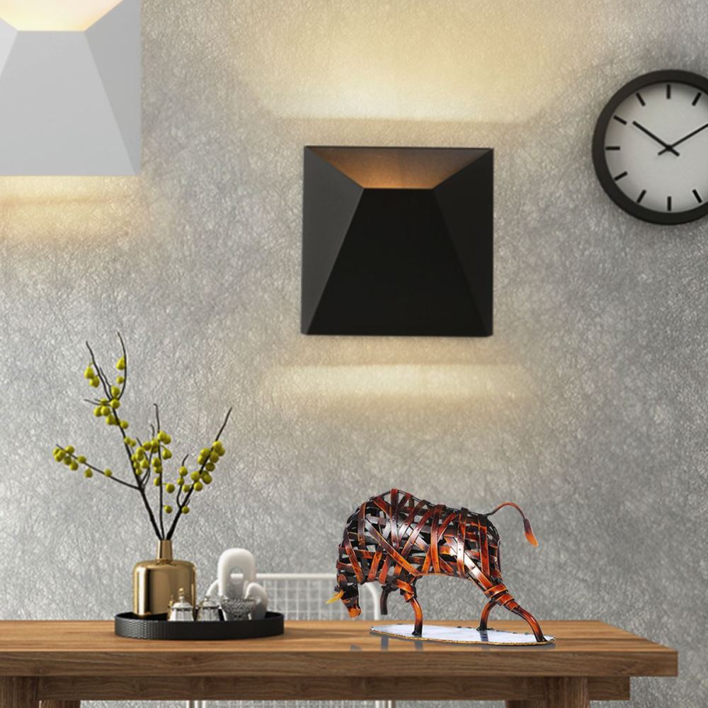 Metal Sculpture Iron Braided Cattle Home Furnishing Articles Handmade Crafts