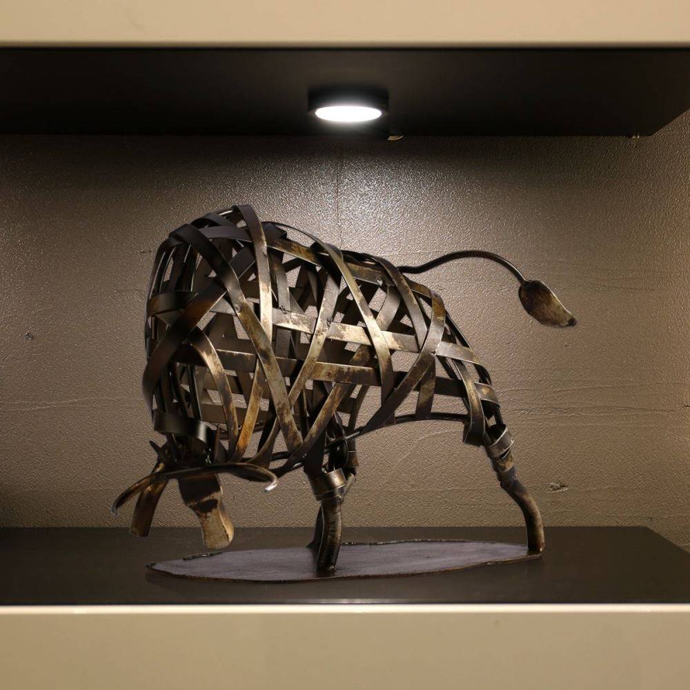 Metal Sculpture Iron Braided Cattle Home Furnishing Articles Handmade Crafts