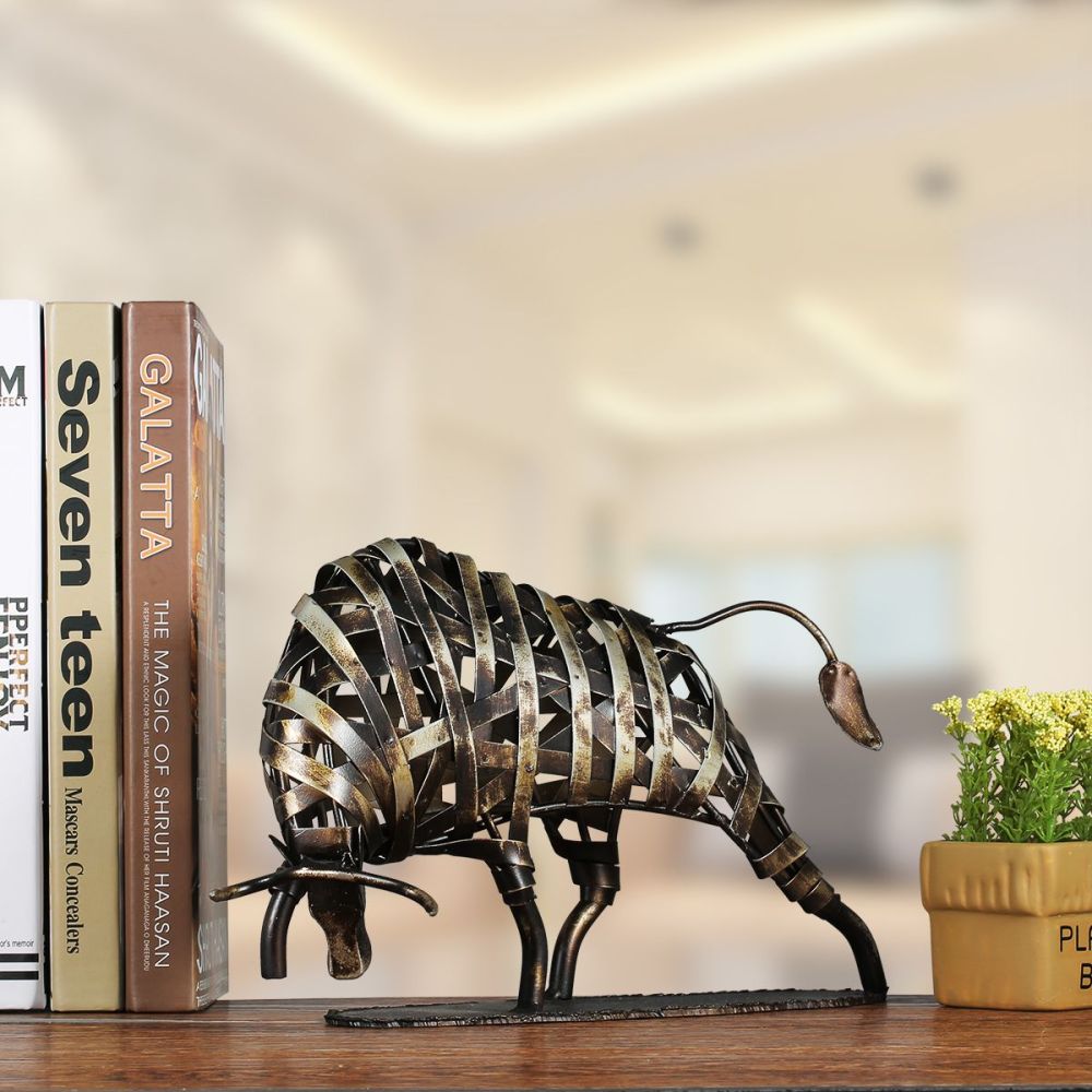 Metal Sculpture Iron Braided Cattle Home Furnishing Articles Handmade Crafts