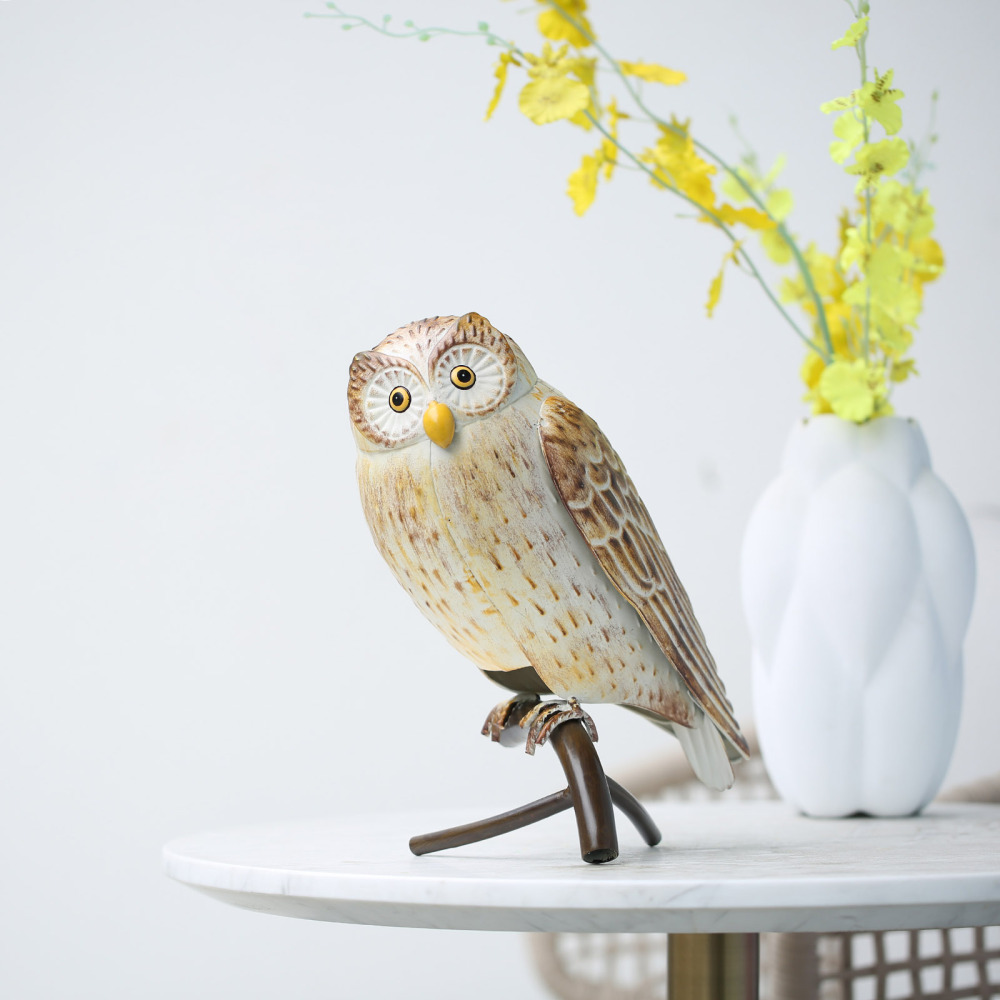 Iron Owl Sculpture Metal Animal Sculpture Owl Crafts Home Desk Decoration Garden Decoration Yellow