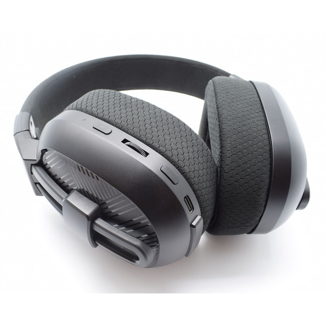 GM910 2.4G+BT+Wired 3-in-1 Tri-mode Gaming Headphones With Breathable Fabric Earfoams and Clear Mic for Gaming