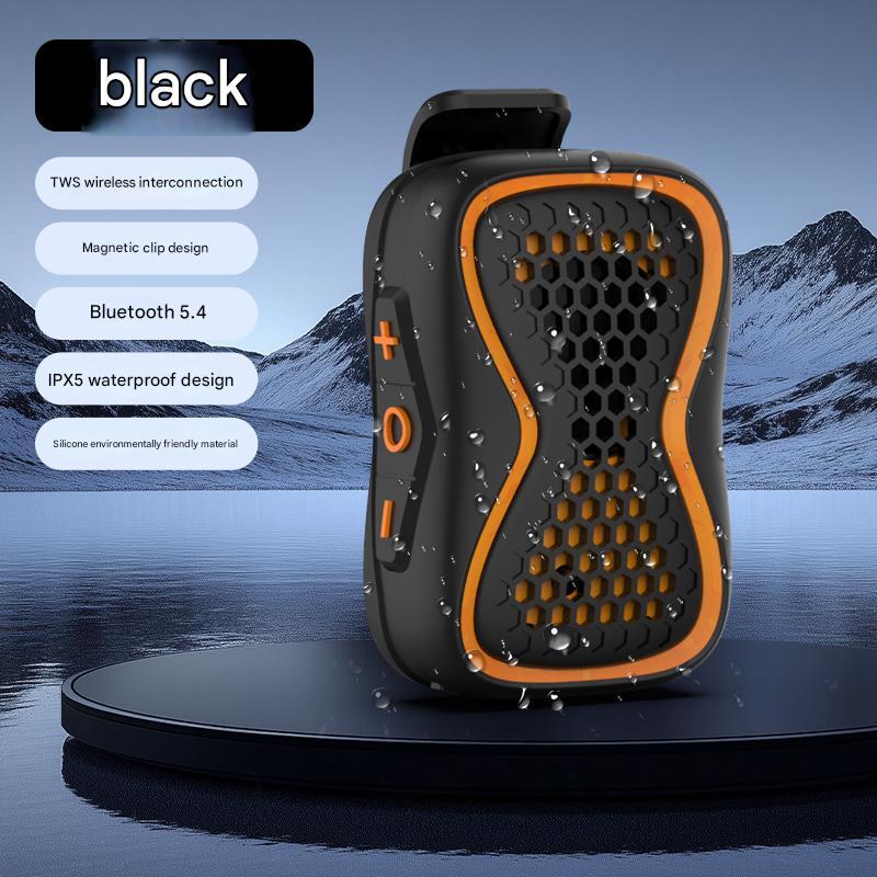 Rambotech Portable Outdoor Waterproof Sports Clip Wireless Bluetooth Magnetic Wearable Speaker Supports Card Insertion P8