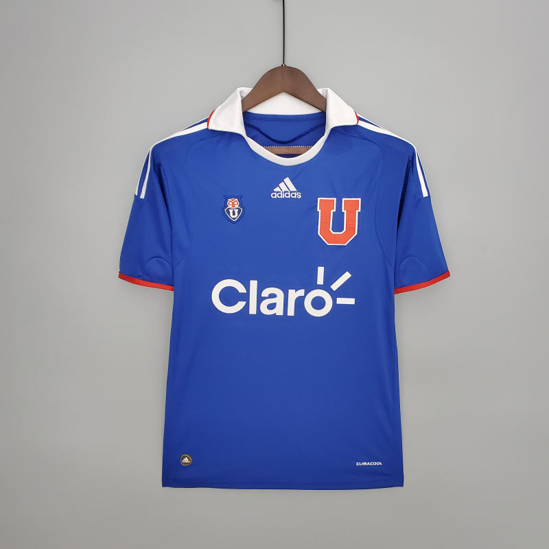 Retro University de Chile home 2011