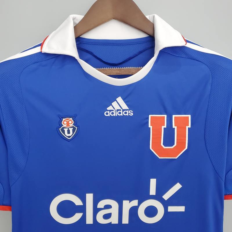 Retro University de Chile home 2011