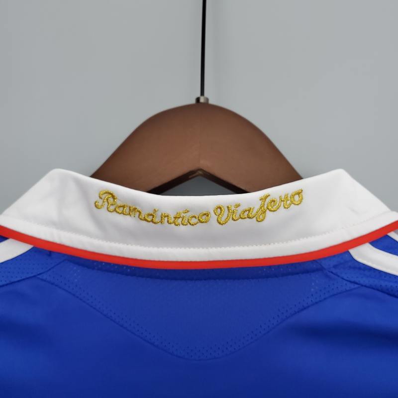 Retro University de Chile home 2011