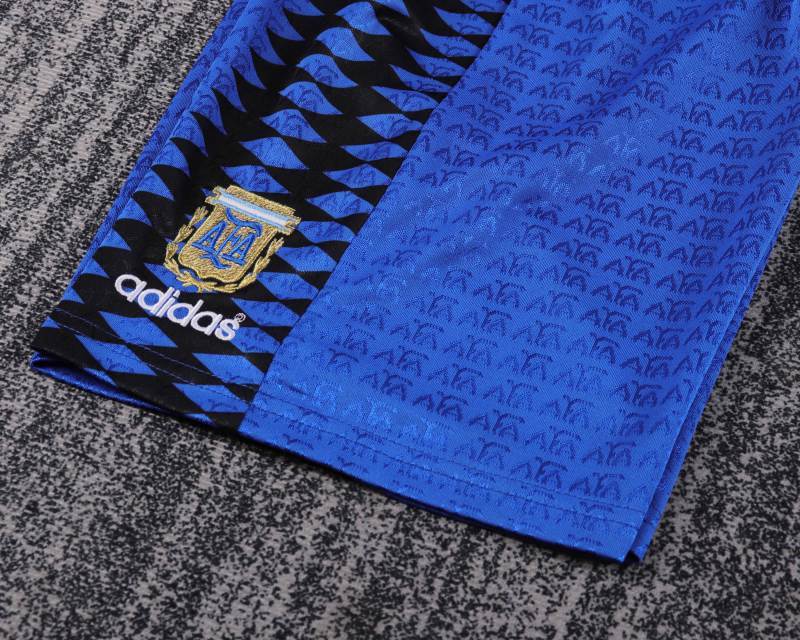 Retro Kids 1994 Argentina away Size: 16-28