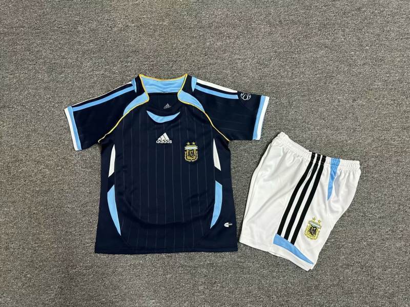 Retro Kids 2006 Argentina away size: 16-28