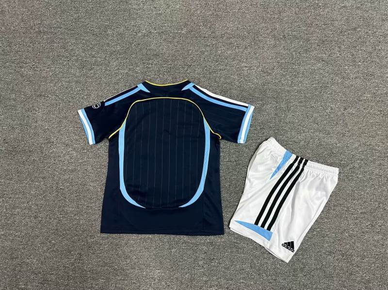 Retro Kids 2006 Argentina away size: 16-28