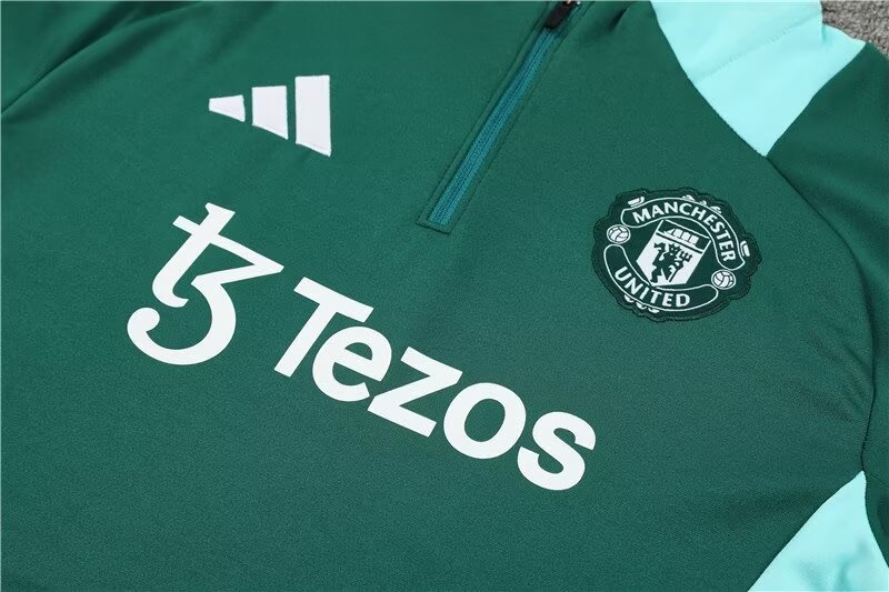 2024/2025 Manchester United Half-Pull Training Wear Green Football Shirt Kids Size