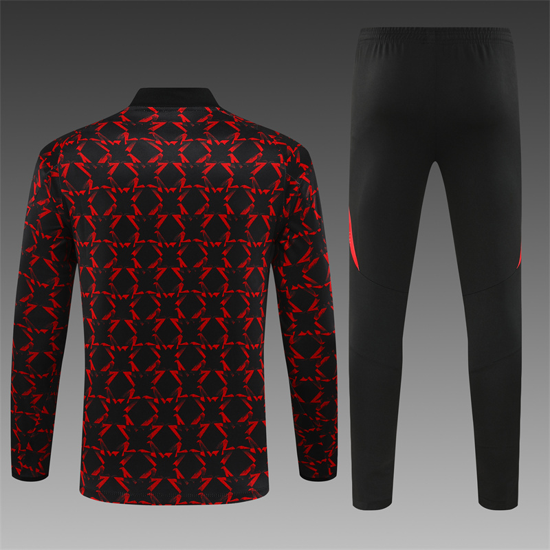 2024/2025 Manchester United Half-Pull Training Wear Red and black Football Shirt Kids Size