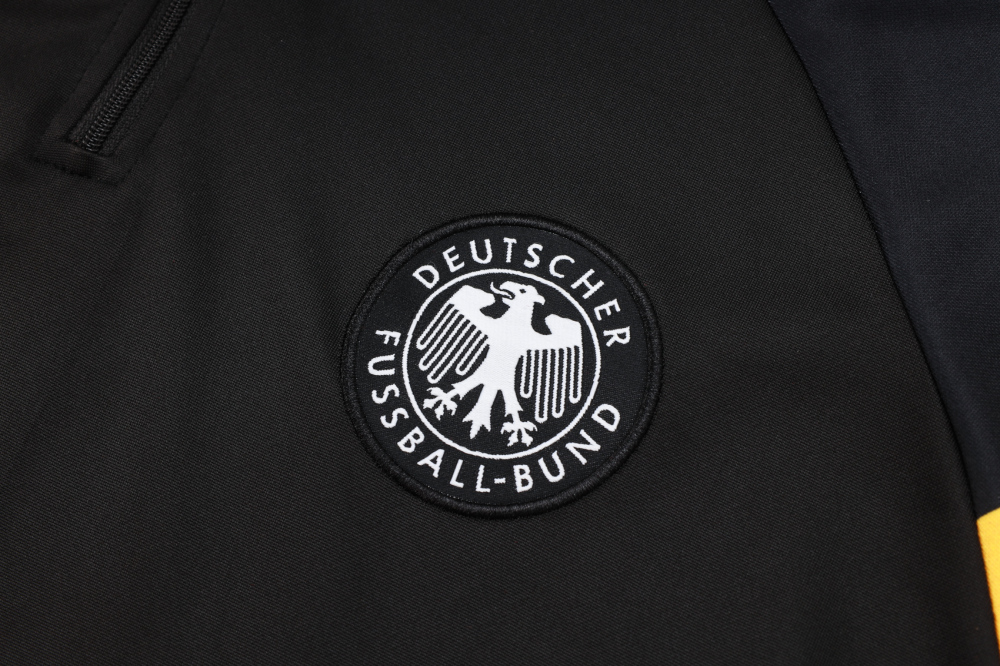 2024/2025 Germany Half-Pull Training Wear Black Football Shirt Kids Size