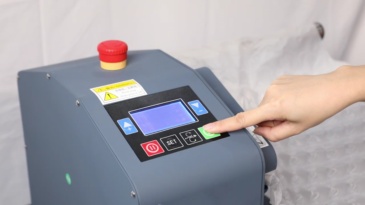 Air Cushion Film Coiling Machine