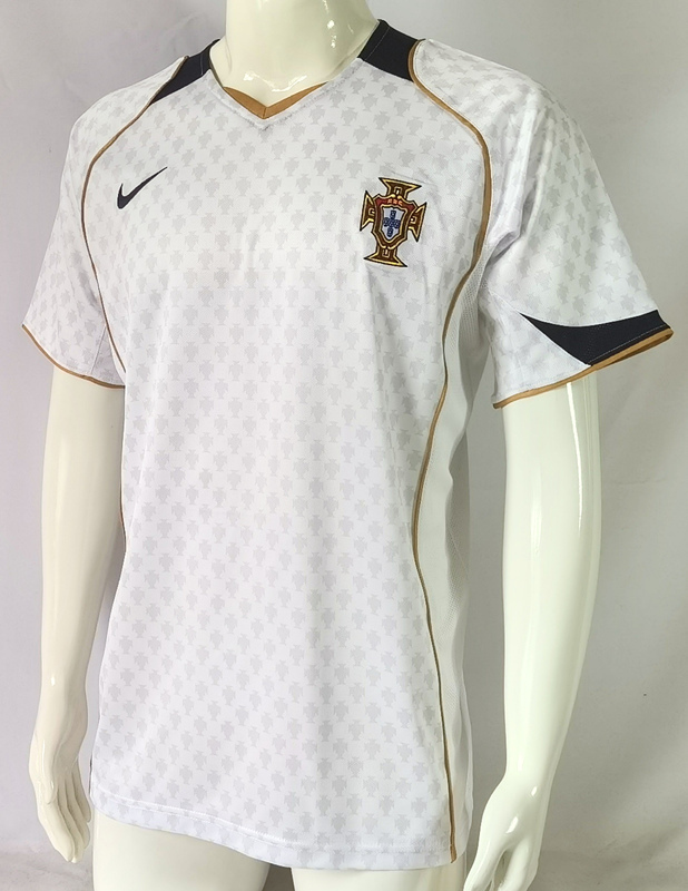 Retro Version 2004 Portugal Away White Thailand Soccer Jersey AAA-503