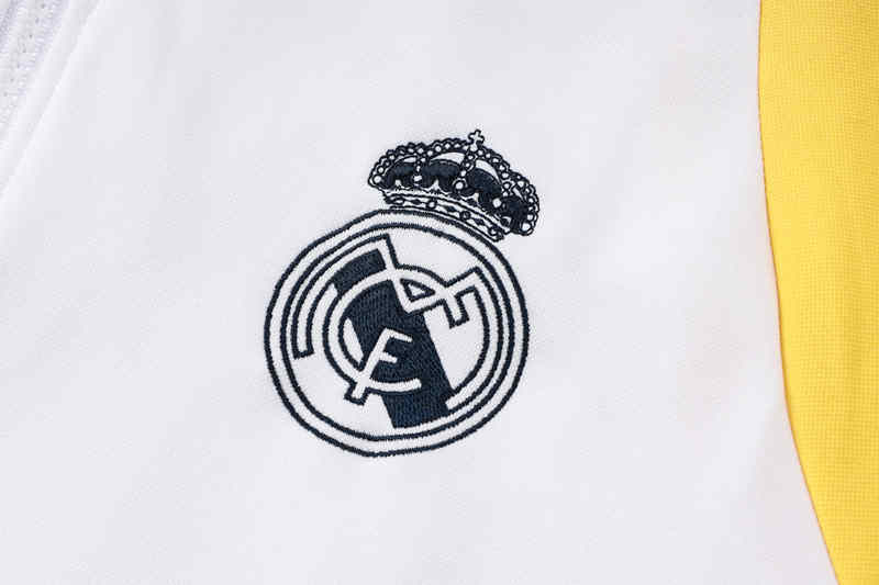 2023-2024 Real Madrid White Thailand Soccer Tracksuit With Hat-815