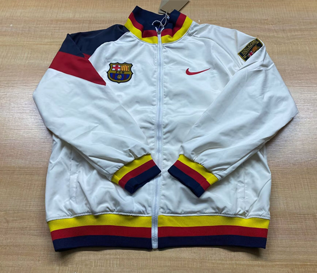 Retro Version Barcelona White Thailand Trench Coats-6895