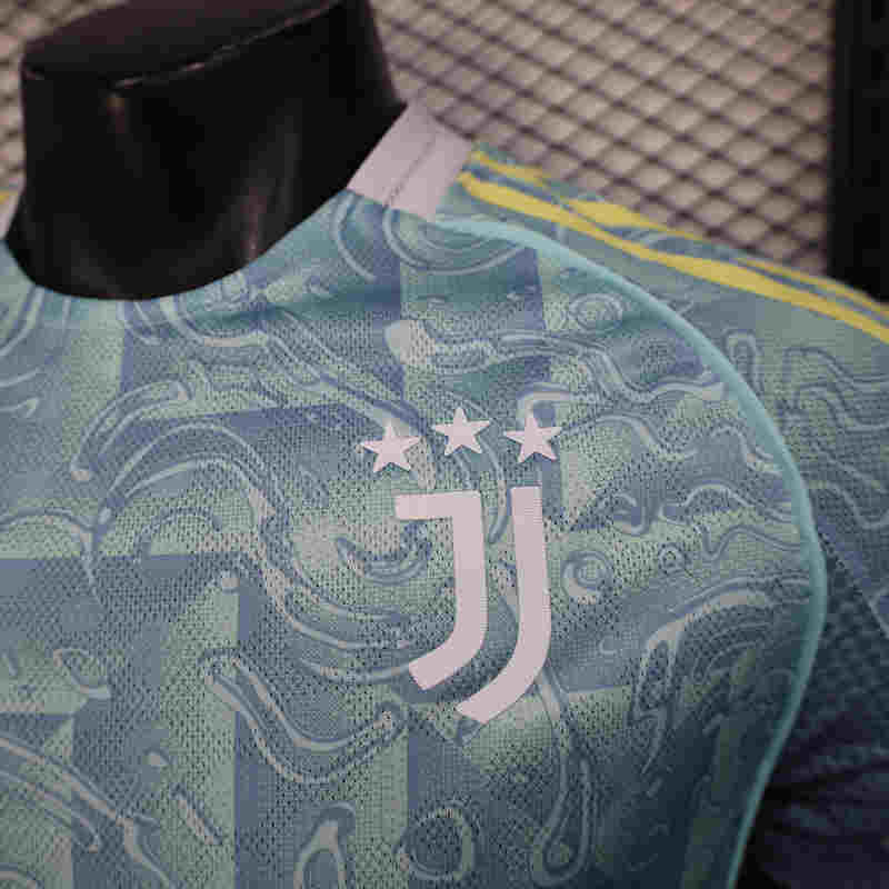 Player Version 2025-26 Juventus Away Light Green Thailand Soccer Jersey AAA-888