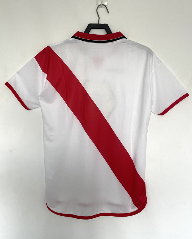 Retro Version 01-02 Rayo Vallecano Home White Thailand Soccer Jesrey AAA-811