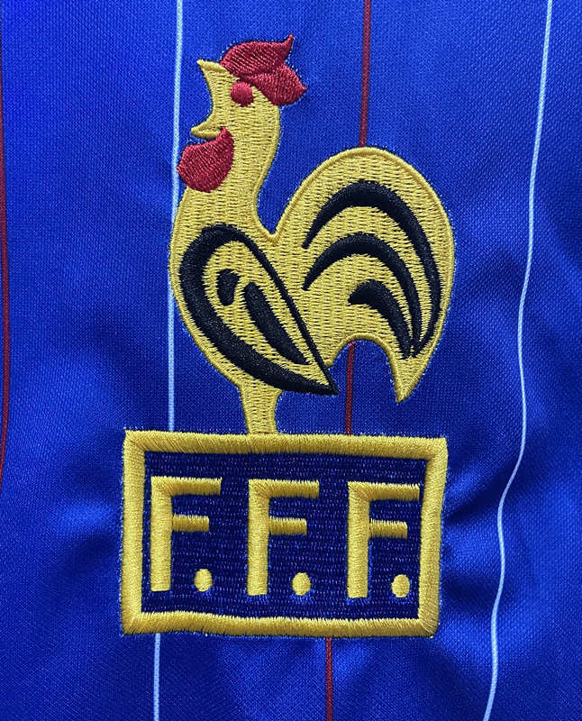 Retro Version 1982 France Home Blue Thailand Soccer Jersey AAA-811