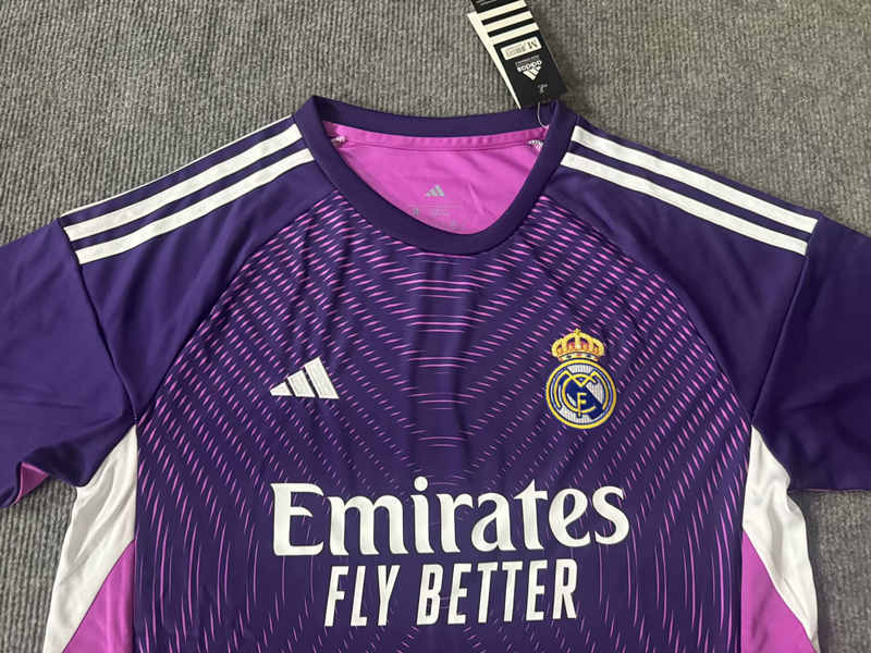 2025-2026 Real Madrid Goalkeeper Purple Soccer Uniform-6748