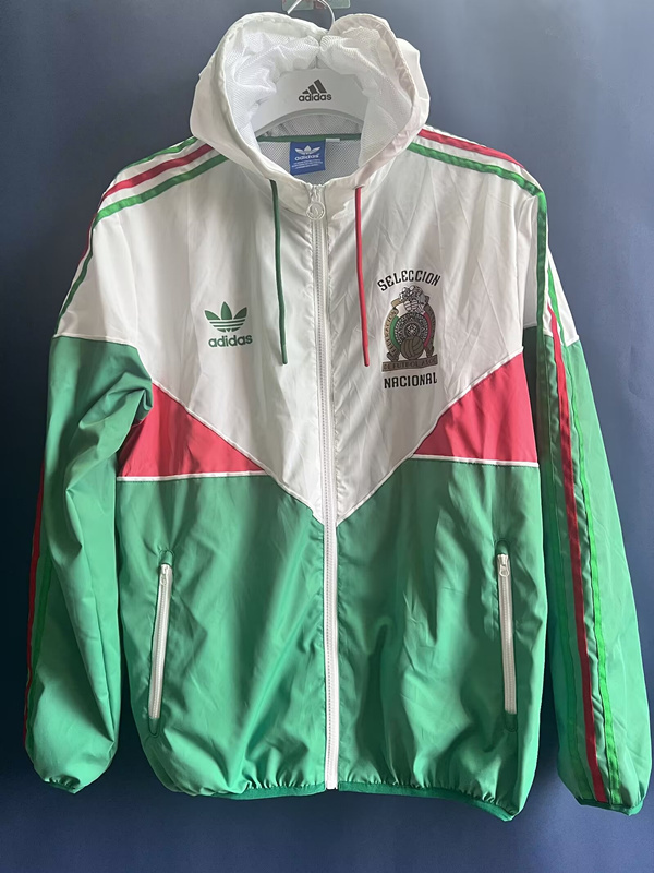 2024-2025 Mexico White&Green Thailand Trench Coats With Hat-518