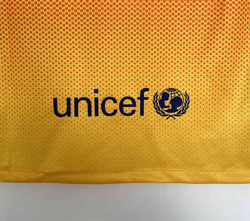 Retro Version 12-13 Barcelona Away Grange Thailand Soccer Jersey AAA-811