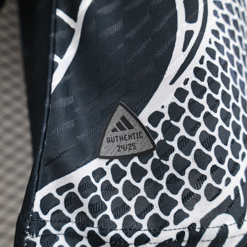 Player Version 2024-2025 Special Version Real Madrid Black Thailand Soccer Jersey AAA-888