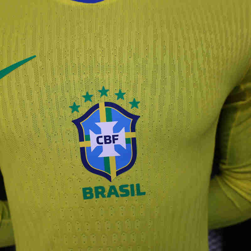 Player Version 2025-26 Brazil Home Yellow LS Thailand Soccer Jersey AAA-888