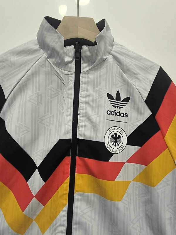 Retro Version 1990 Germany Black&White Double-Sided Wear Thailand Trench Coats-0255