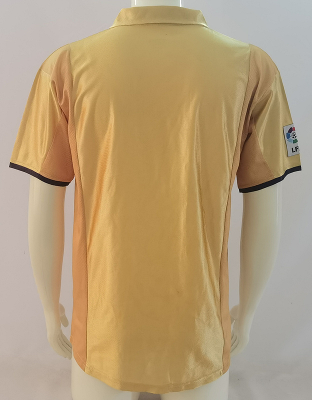 Retro Version 01-02 Barcelona Away Gold Thailand Soccer Jersey AAA-503