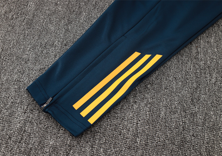 2024-2025 Real Madrid White Thailand Soccer Tracksuit-815