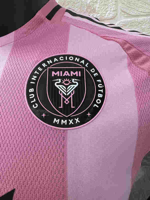 Player Version 2025-2026 Inter Miami CF Home Pink Thailand Soccer Jersey AAA-2016