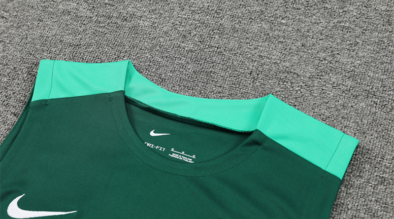 2024-2025 Portugal Dark Green Thailand Soccer Vest Uniform-418