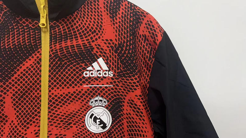 2024-2025 Real Madrid Yellow&Red&Black Double-Sided Wear Thailand Trench Coats-0255