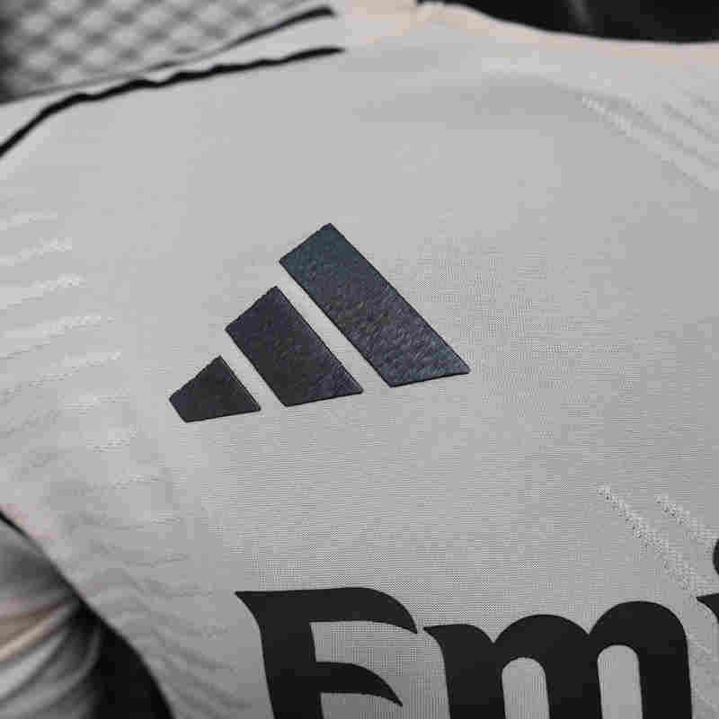 Player Version 2025-2026 Special Version Real Madrid Beige Thailand Soccer Jersey AAA-888