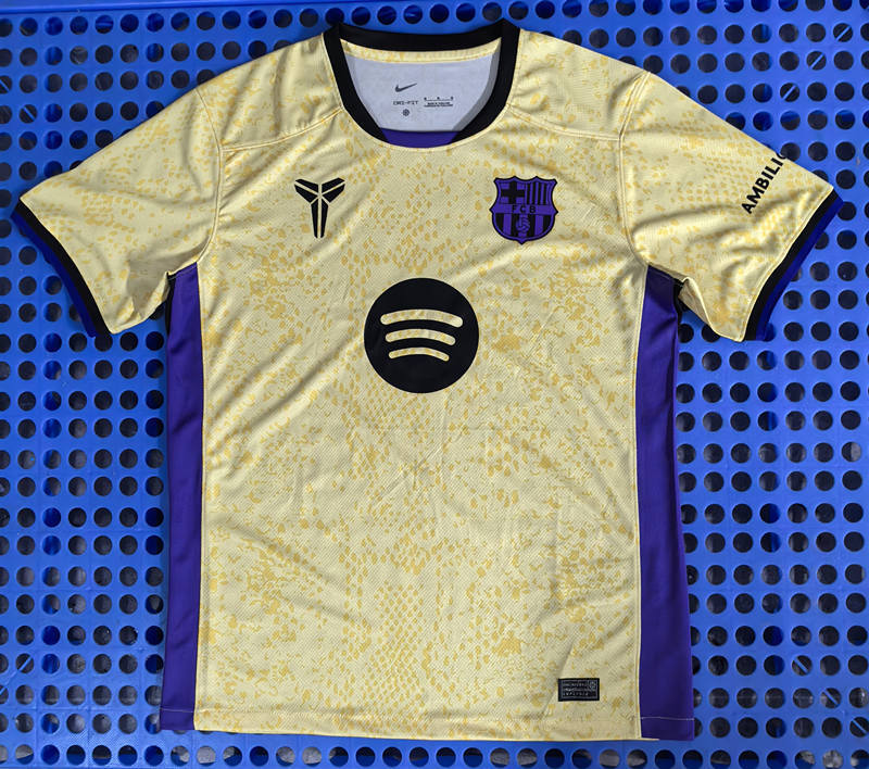 2025-26 Barcelona Kobe co-branded Yellow Thailand Soccer Jersey AAA-2733
