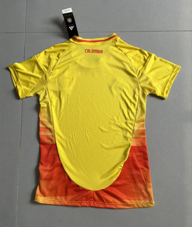 2024-2025 Colombia Home Yellow Women Thailand Soccer Jersey AAA-6032
