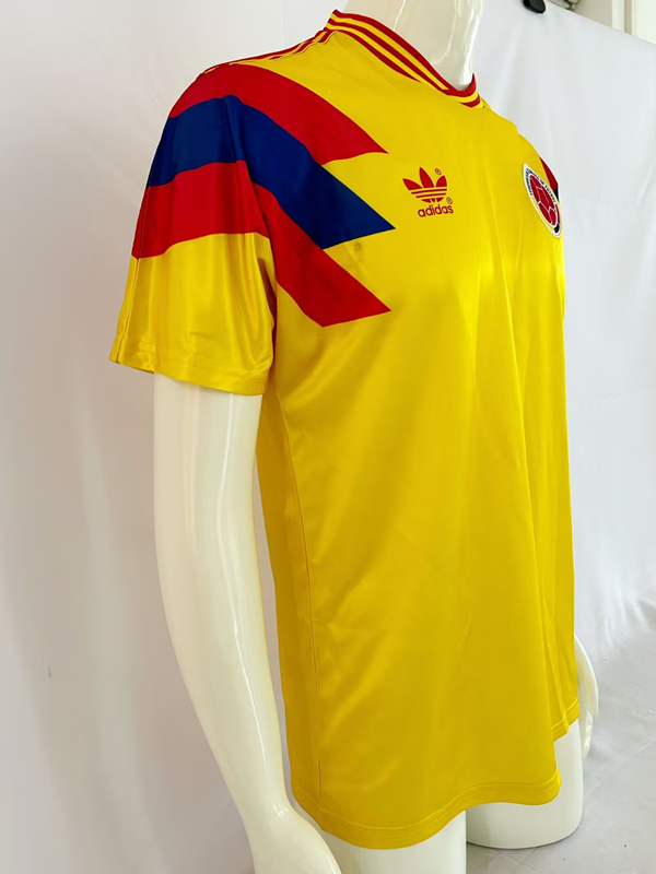 Retro Version 1990 Colombia Home Yellow Thailand Soccer Jersey AAA-503