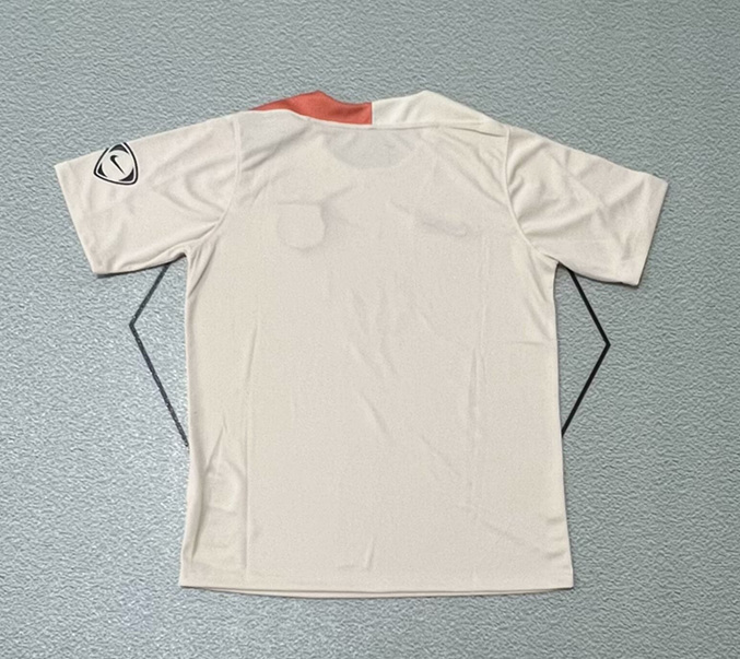 2024-2025 Barcelona Goalkeeper Beige Thailand Soccer Jersey AAA-9755