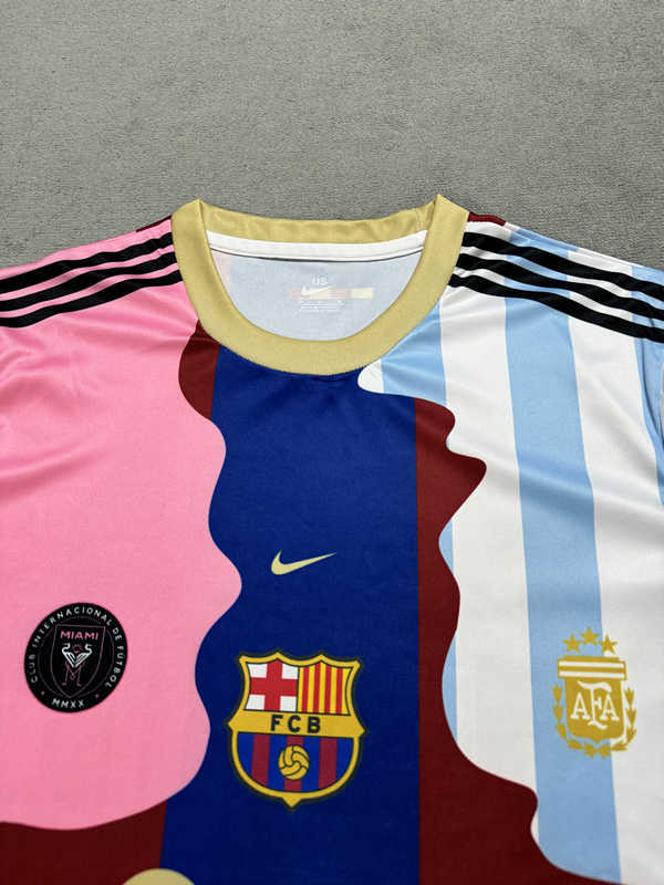 (S-4XL) 2025-2026 Messi commemorative edition #10 messi Pink& blue Thailand Soccer Jersey AAA-4506