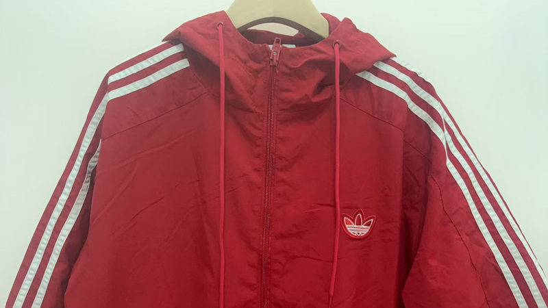 2024-2025 Adidas Red Thailand Trench Coats With Hat-0255