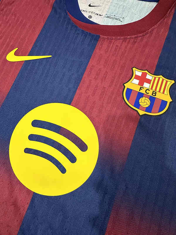 Player Version 2025-2026 Barcelona Home Red&Blue Thailand Soccer Jersey AAA-6905