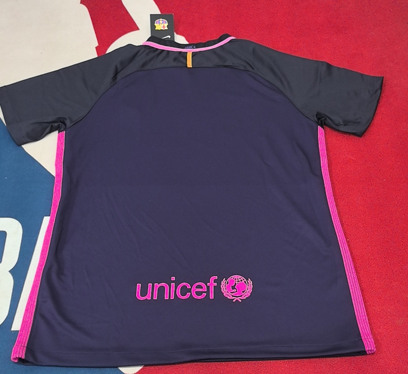 Retro Version 16-17 Barcelona Away Black&Purple Thailand Soccer Jersey AAA-7070