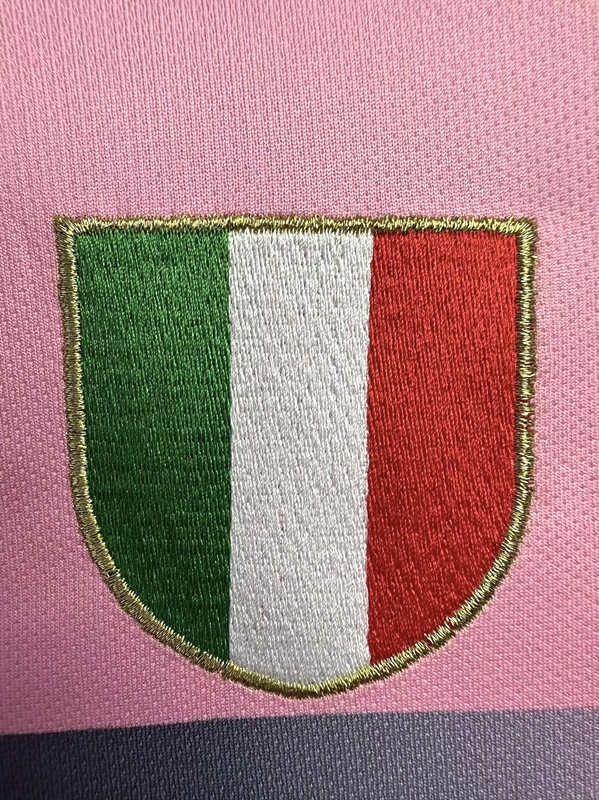 Retro Version 02-03 Juventus Pink&Black Thailand Soccer Jersey AAA-811