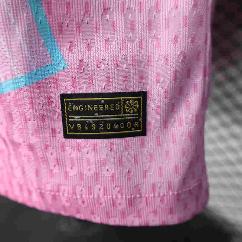 Player version 25-26 Barcelona Pink Thailand Soccer Jersey AAA-888