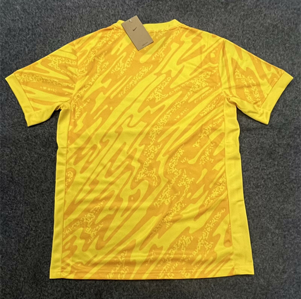 2024-2025 Portugal Goalkeeper Yellow Thailand Soccer Jersey AAA-0485