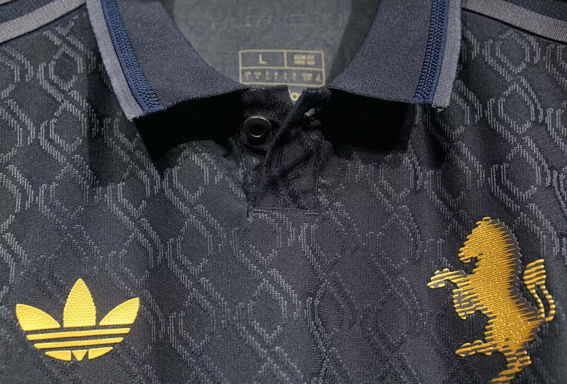 (S-3XL) Player Version 2024-2025 Juventus 2nd Away Royal Blue Thailand Soccer Jersey AAA-518