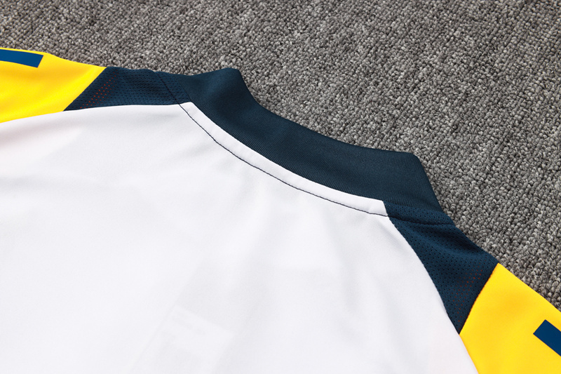 2024-2025 Real Madrid White Thailand Soccer Tracksuit-815