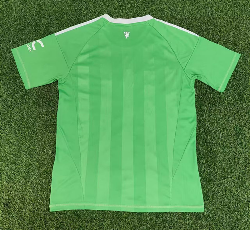 2025-2026 Manchester United Goalkeeper Green Thailand Soccer Jersey AAA-416