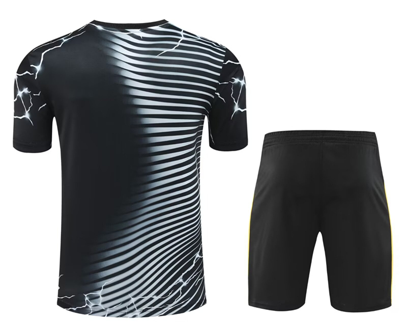 2025-2026 Real Madrid Black Thailand Training Soccer Uniform-418